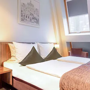 https://ramada-hotel-frankfurt-city-center.frankfurtammainhotels.com